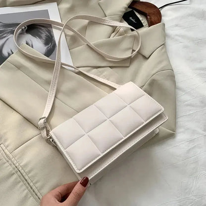 Sac bandoulière femme de créateur de mode, petit modèle en cuir PU, sac à main tendance avec poignée classique.