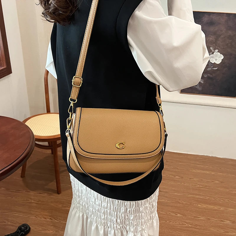 Women's Fashion Leather Tote Bags By Famous Designer Luxury Brand For Elegant And Popular Ladies Trendy