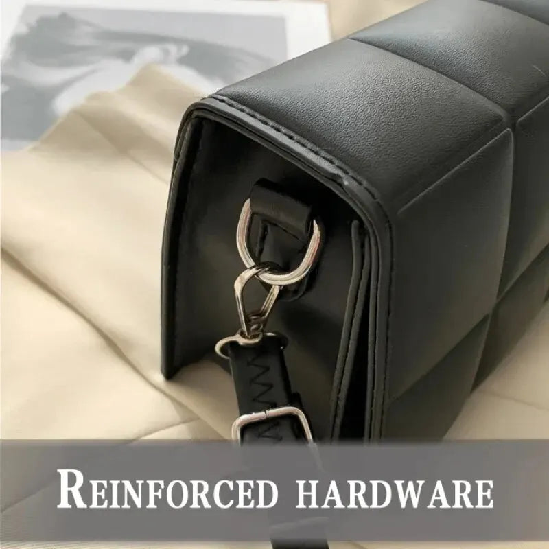 Sac bandoulière femme de créateur de mode, petit modèle en cuir PU, sac à main tendance avec poignée classique.