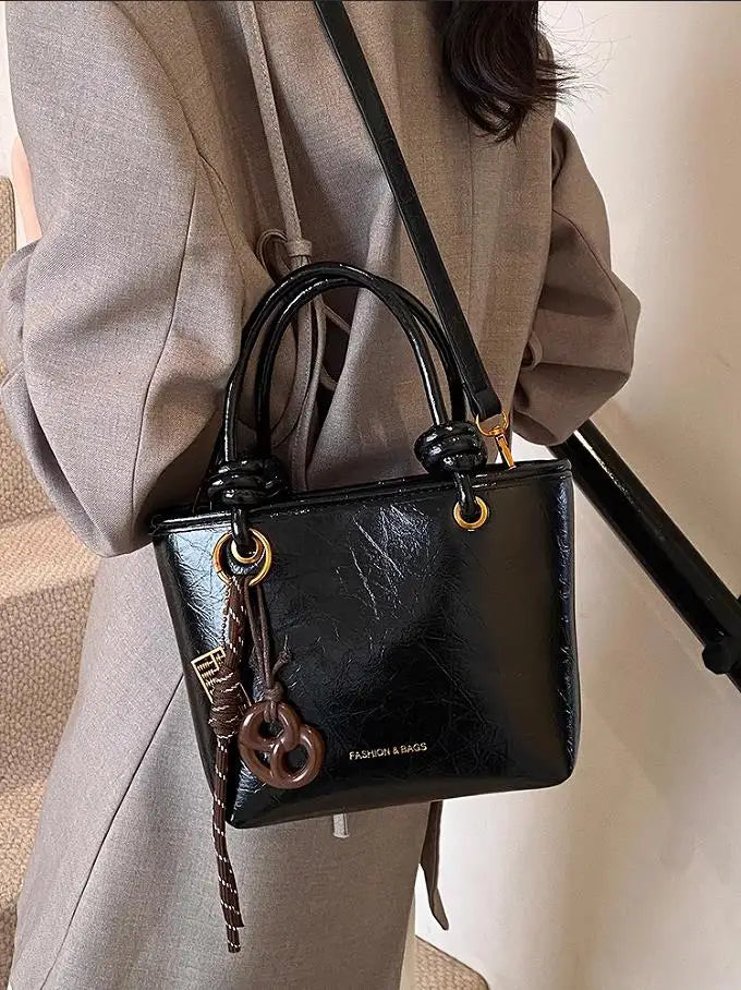 Sacs à main tendance pour femmes, sac à main rouge de marque de luxe, sac bandoulière avec pendentif, cabas, bolsas