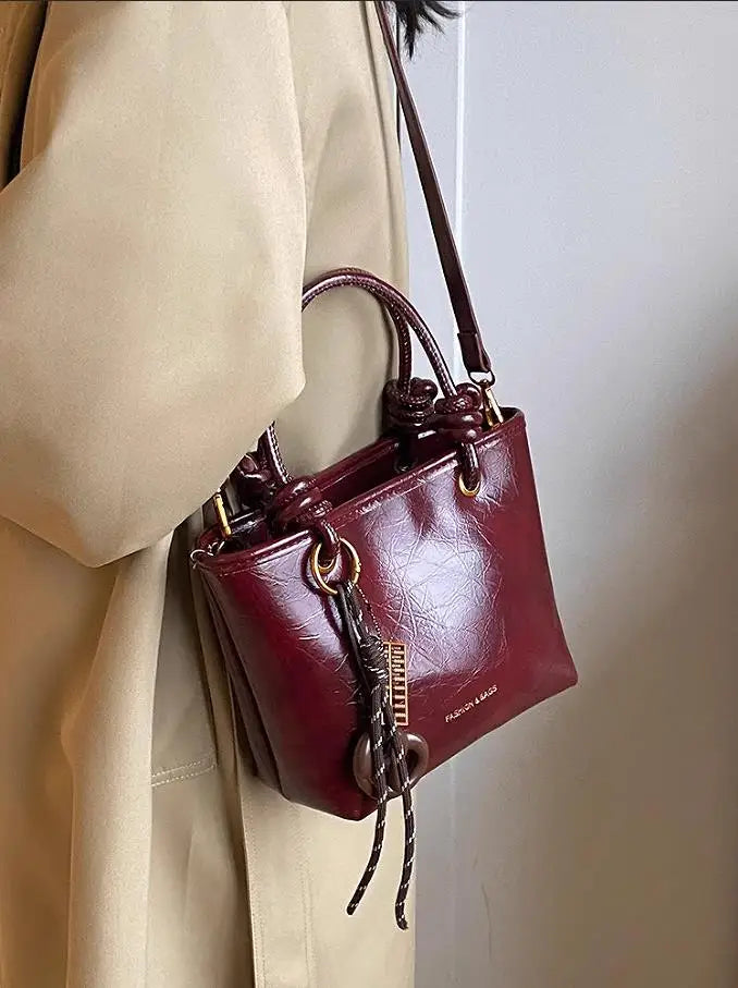 Sacs à main tendance pour femmes, sac à main rouge de marque de luxe, sac bandoulière avec pendentif, cabas, bolsas